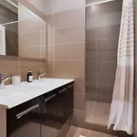 Apartment Et Chaleureux 17eme *