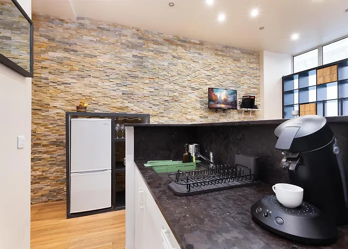 Et Chaleureux 17eme * Paris